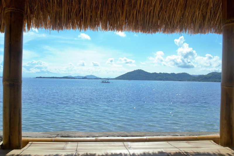 Alden Beach House, Sekotong, Indonesia