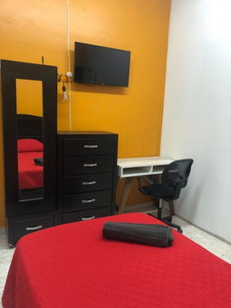 Buton Backpaker Lodge - Hostel, Bandung, Indonesia