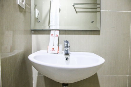 Pool View Studio Ara Residance Apartement Near Gading Serpong, Gading Serpong, Indonesia