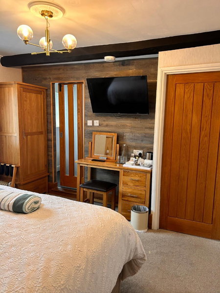 Henwick house accommodation, Continental breakfast included, Ludlow, United Kingdom