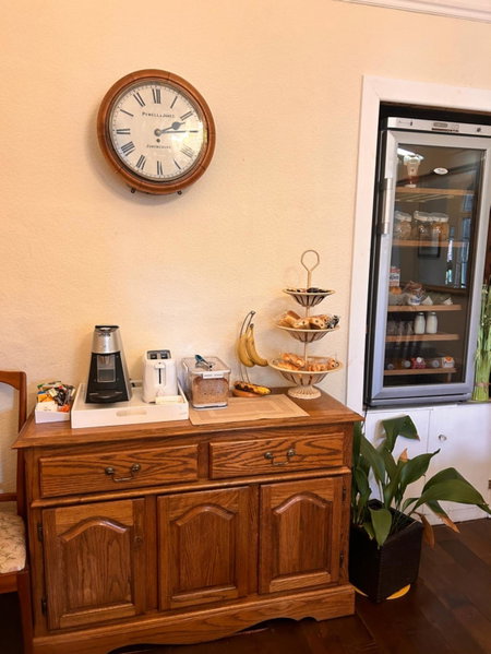 Henwick house accommodation, Continental breakfast included, Ludlow, United Kingdom