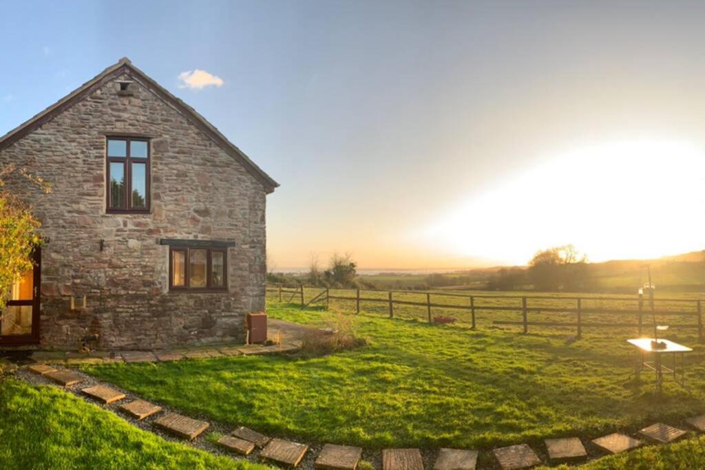 Hotel · Edge Barn, Woolaston