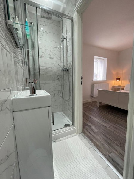 CityBreaks Rooms with Free Parking, Liverpool, United Kingdom