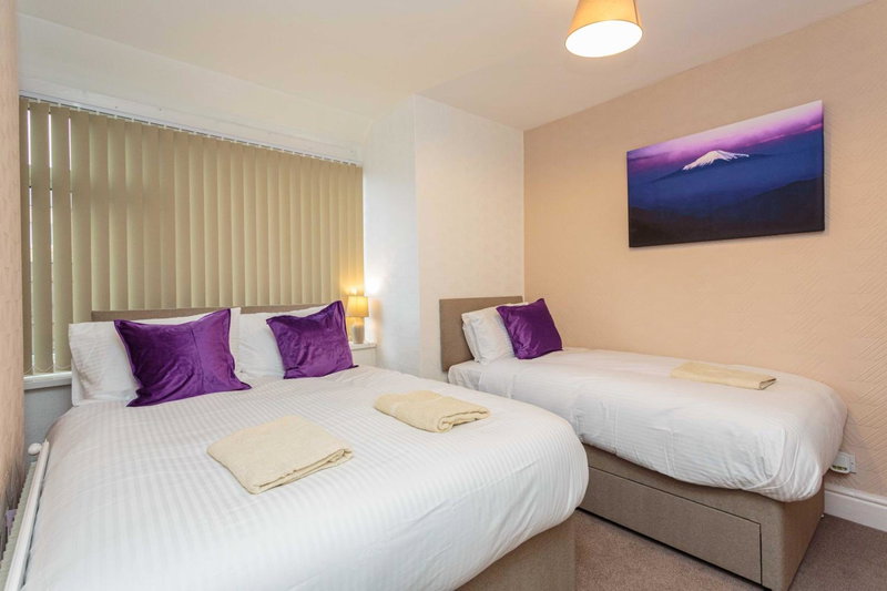 Cherry Property - Passionfruit Suite, Blackpool, United Kingdom