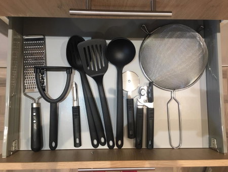 Private 1st Floor Apartment - Perfect for Port of Dover, Eurotunnel and Short Stays, Dover, United Kingdom