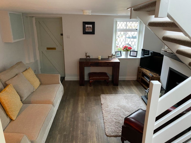 Arthur Street Guest Cottage (Sister cottage number 3), Hillsborough, United Kingdom