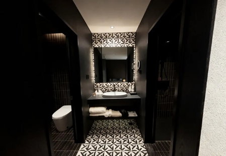 No. 53 Chaoyang Street Hotel, Yantai, China