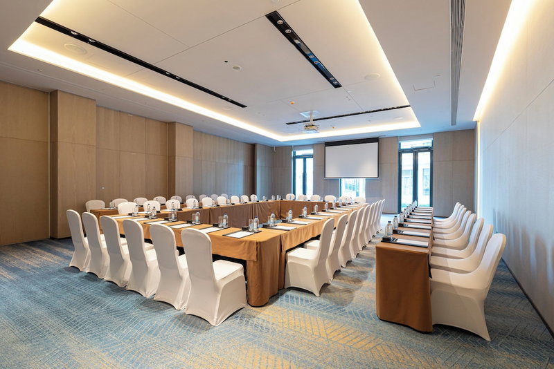 Holiday Inn Xianyang Shuangzhao Lake By Ihg, Xianyang, China