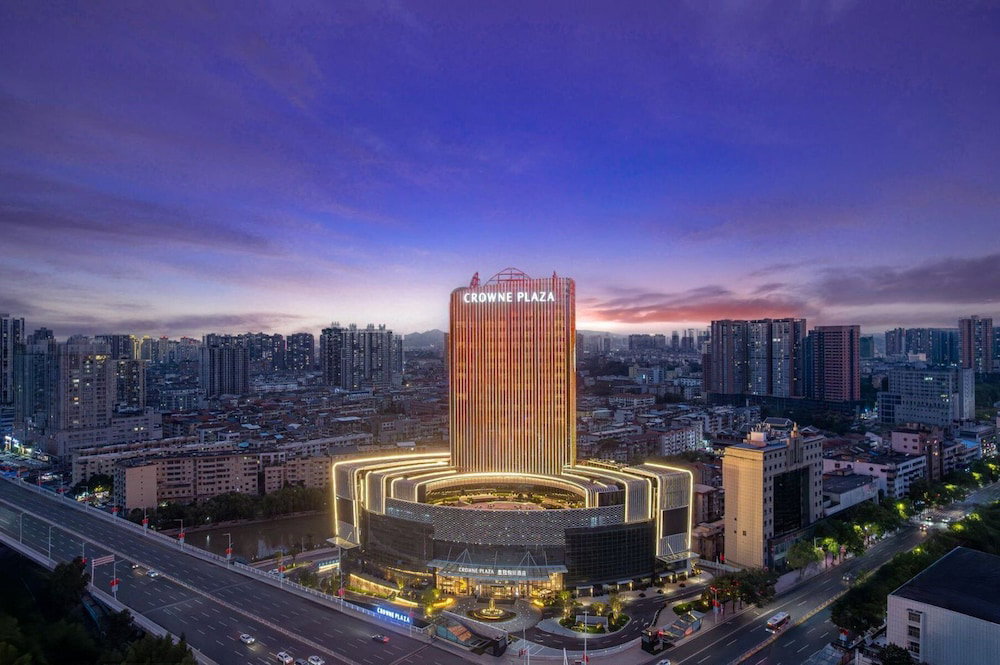 Crowne Plaza Huaihua by IHG, China