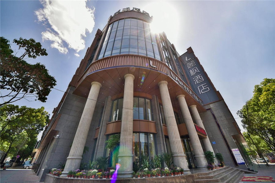 Lavande Hotel Dali Erhai Park Branch, Dali, China