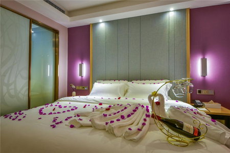 Lavande Hotel Dali Erhai Park Branch, Dali, China