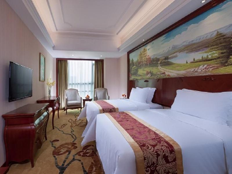 Vienna International Hotel Heyuan Yajule Garden, Heyuan, China