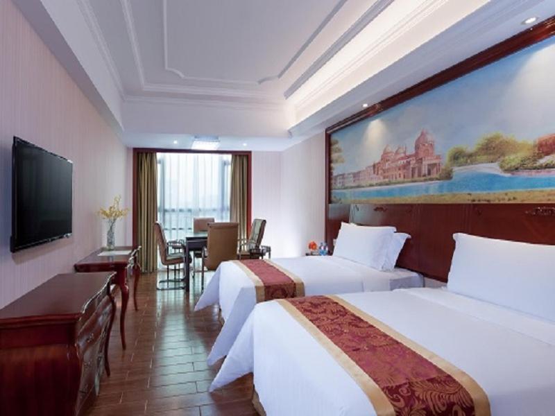 Vienna International Hotel Heyuan Yajule Garden, Heyuan, China