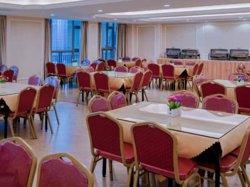 Vienna International Hotel Heyuan Yajule Garden, Heyuan, China