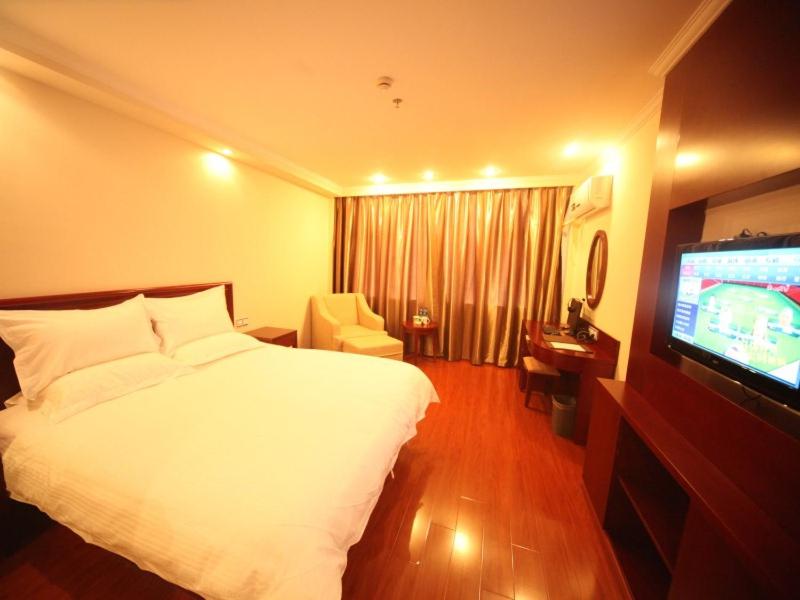 GreenTree Inn Jiangxi Jiujiang Shili Avenue Business Hotel, Jiujiang, China