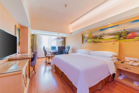 Vienna Hotel Huizhou Dahuxi, Huizhou, China