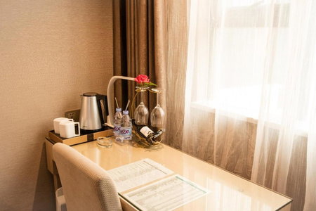 Lavande Hotels·Shenzhen North Railway Station Bantian Metro Station, Shenzhen, China