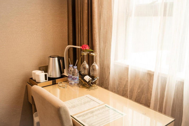 Lavande Hotels·Shenzhen North Railway Station Bantian Metro Station, Shenzhen, China