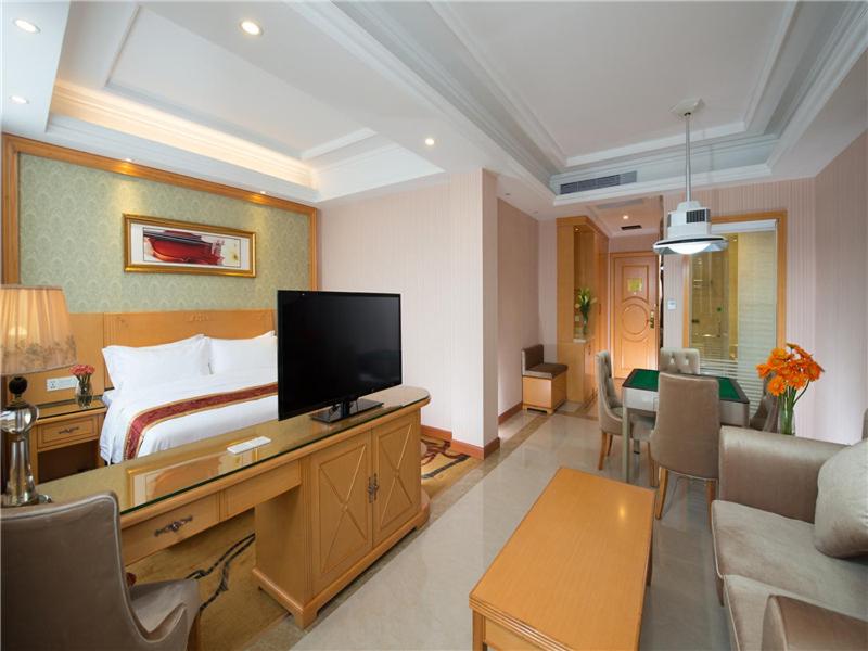 Vienna Hotel Tianbao Road, Shenzhen, China