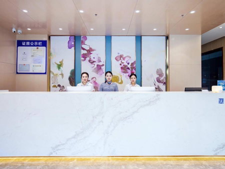 Lavande Hotel Chongqing West Station Baguo Cheng, Chongqing, China