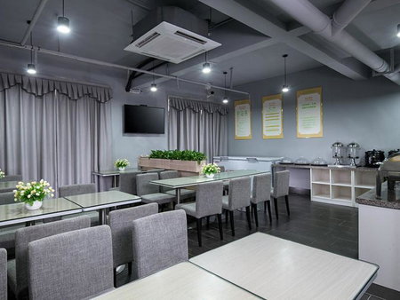 Vienna International Hotel Huizhou Daya Bay Century City, Huizhou, China