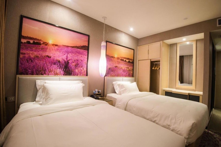 Lavande Hotel (Liupanshui Ancient Town Branch), Shuicheng, China