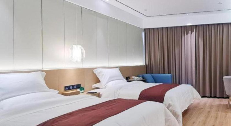 Gya Hotel Jurong England International, Jurong, China