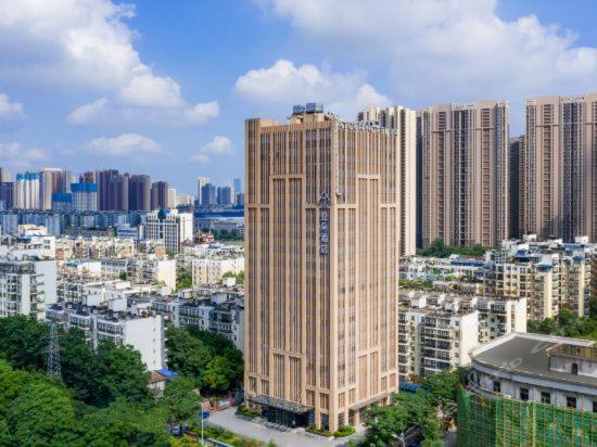 Atour Hotel Wuhan Changqing Road Branch, Wuhan, China