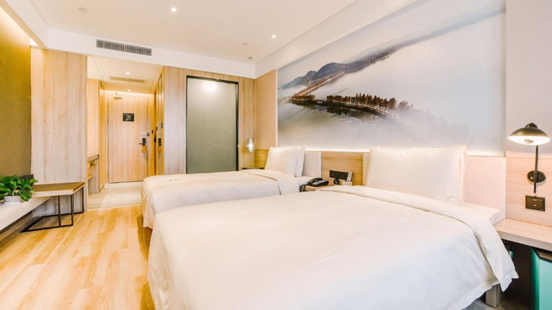 Atour Hotel Wuhan Changqing Road Branch, Wuhan, China