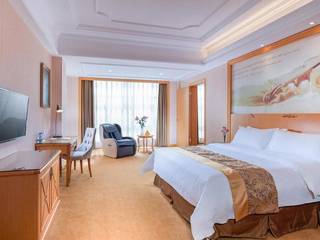 Vienna Hotel Yangjiang Jiangcheng District, Yangjiang, China