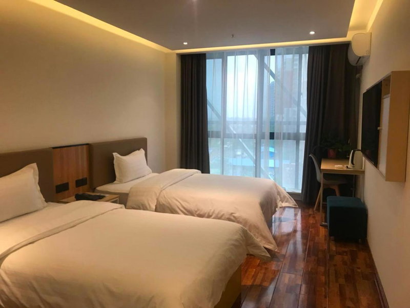 7Days Inn Xianyang Xingping Jincheng Road Branch, Xianyang, China