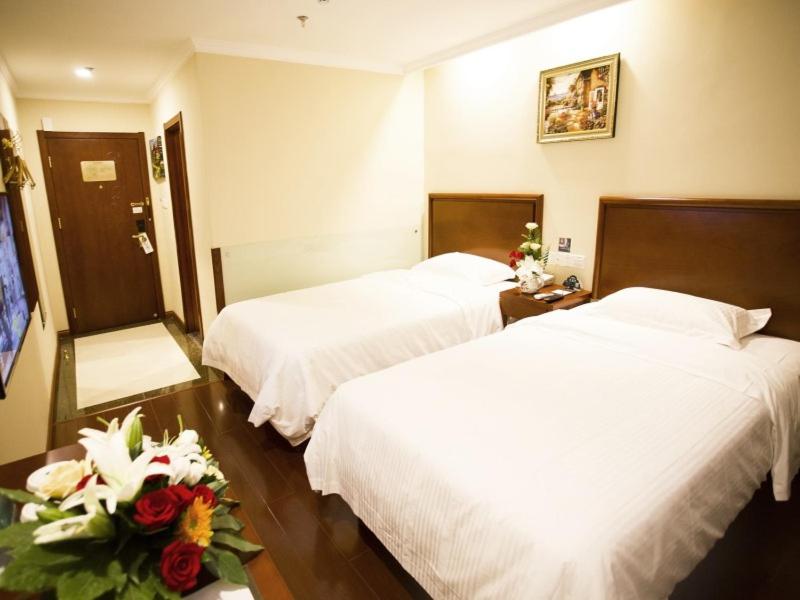 GreenTree Inn ShanDong ZiBo ZiChuan District Flyover Business Hotel, Zibo, China
