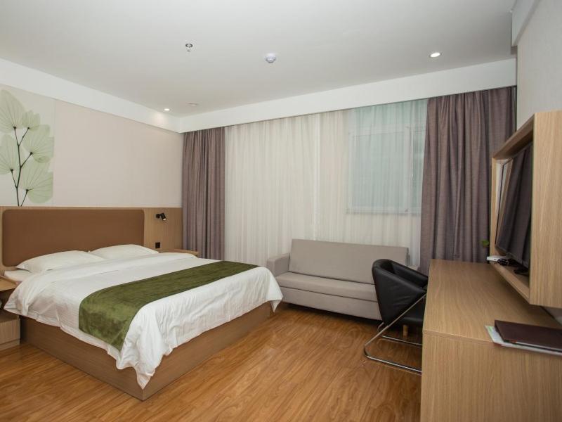 GreenTree Inn Lu'an Kaihong Plaza Express Hotel, Lu'an, China