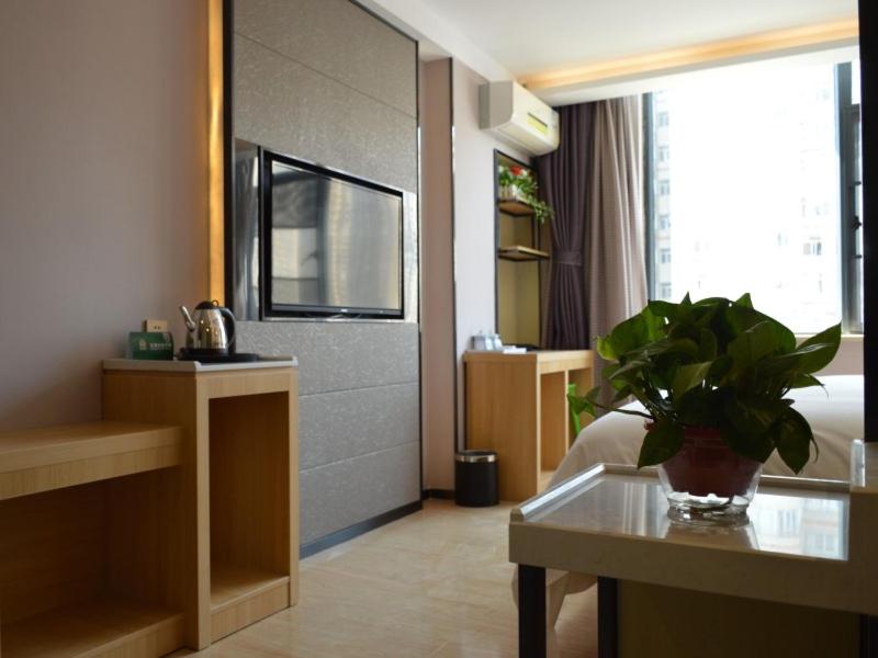 GreenTree Allicance Kunming Chuanjin Road Hotel, Kunming, China