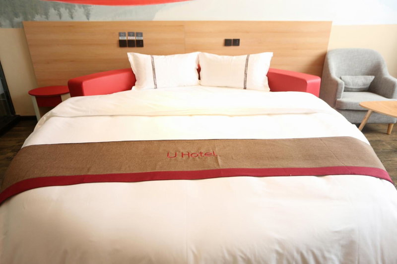 Thank Inn Plus Hotel Shijiazhuang Gaocheng District Century Avenue, Shijiazhuang, China