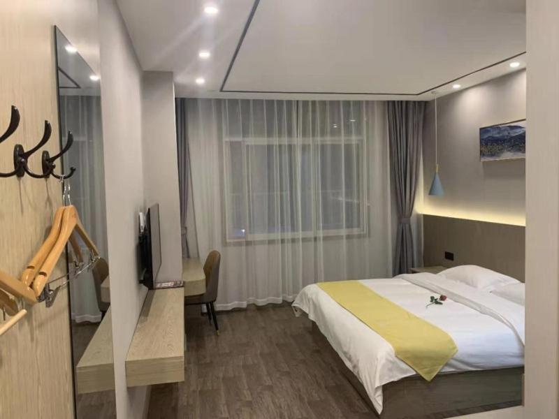 Shell Xuzhou Tongshan District Maocun Town Renmin Road Hotel, Xuzhou, China