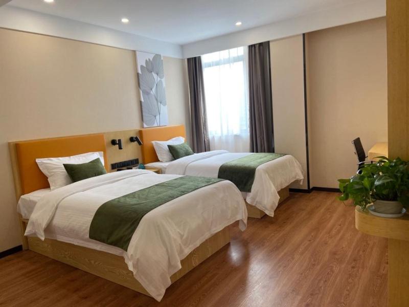 GreenTree Inn Changzhou Zouqu Town Tai fu Times Square Zhenzhong Road Express Hotel, Changzhou, China