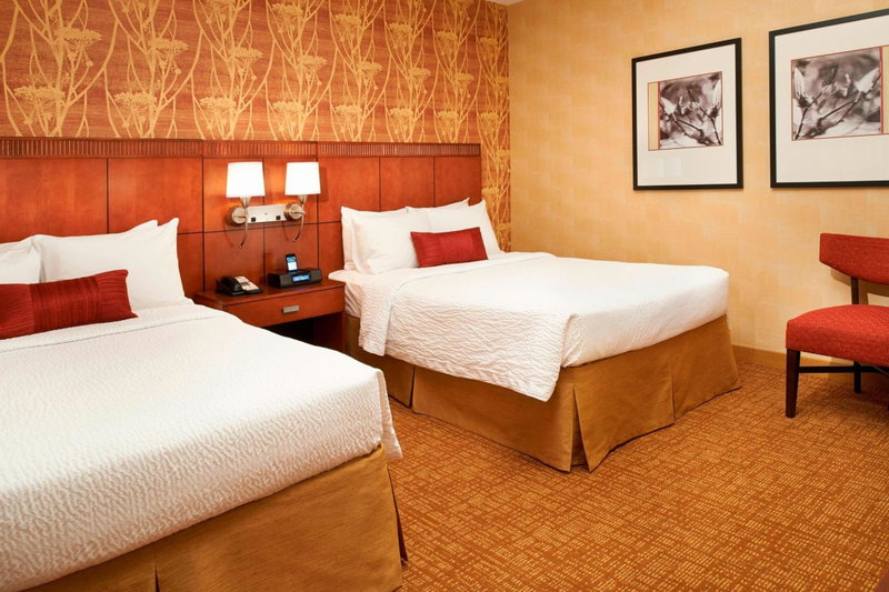 Courtyard by Marriott Chicago Naperville, Naperville, United States
