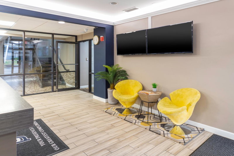BridgePointe Inn & Suites by BPhotels, Council Bluffs, Omaha Area, Council Bluffs, United States