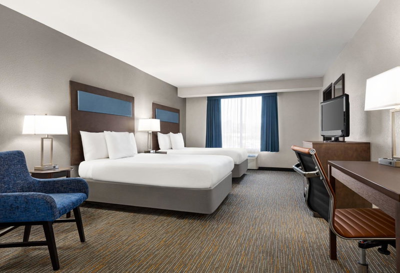 Wingate By Wyndham Southport, Southport, United States