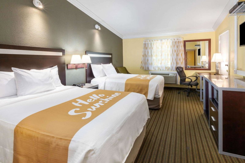 Days Inn by Wyndham Nanuet / Spring Valley, Nanuet, United States