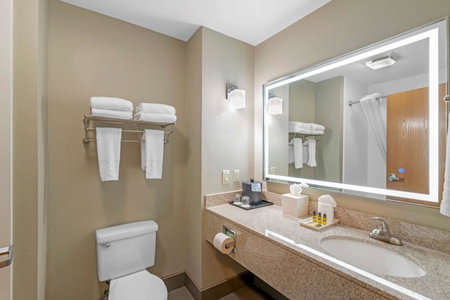 Best Western Plus Denton Inn & Suites, Denton, United States