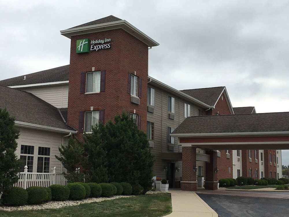 Holiday Inn Express Lebanon by IHG, United States