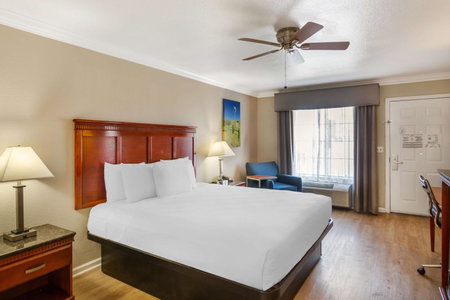 Best Western Heritage Inn, Bakersfield, United States