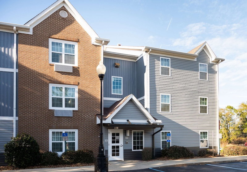 Alluxsuites at 1876, an Ascend Collection Hotel, Tallahassee, United States