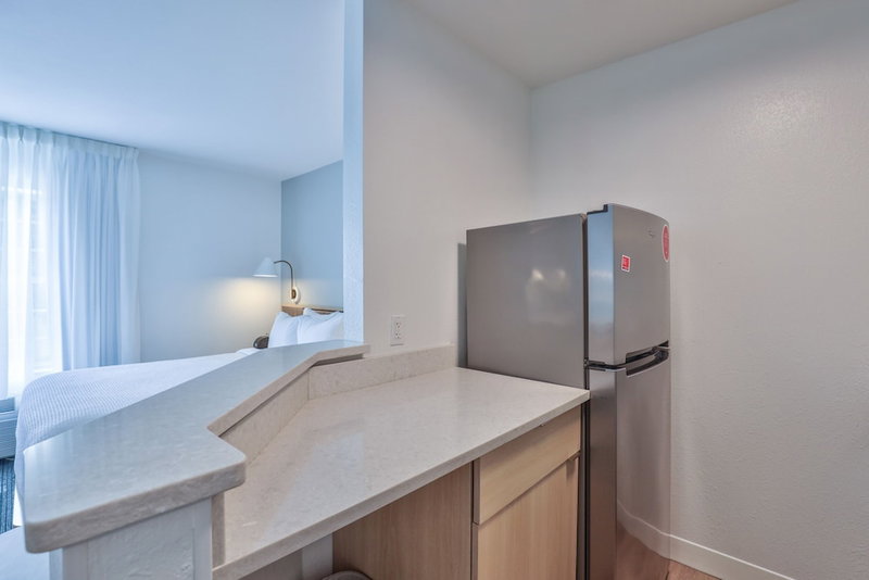 Alluxsuites at 1876, an Ascend Collection Hotel, Tallahassee, United States
