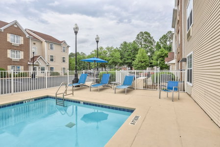Alluxsuites at 1876, an Ascend Collection Hotel, Tallahassee, United States