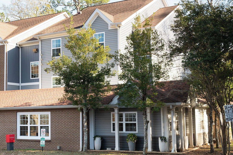 Alluxsuites at 1876, an Ascend Collection Hotel, Tallahassee, United States
