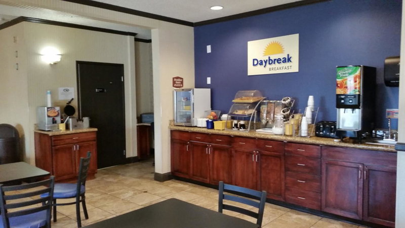 Days Inn & Suites by Wyndham Vancouver, Vancouver, United States