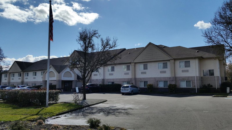 Days Inn & Suites by Wyndham Vancouver, Vancouver, United States
